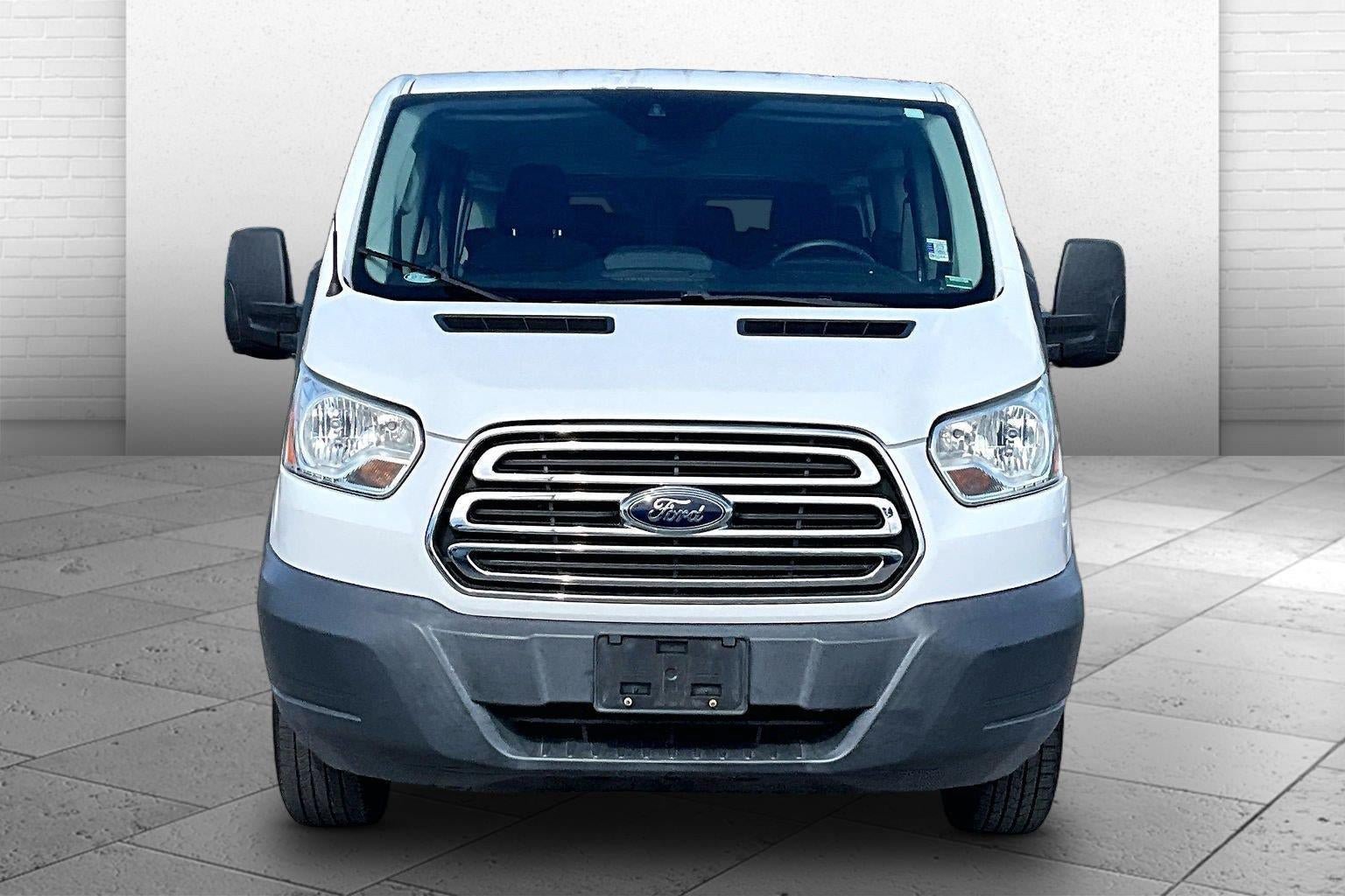 Used 2016 Ford Transit 350 XLT RWD image 2