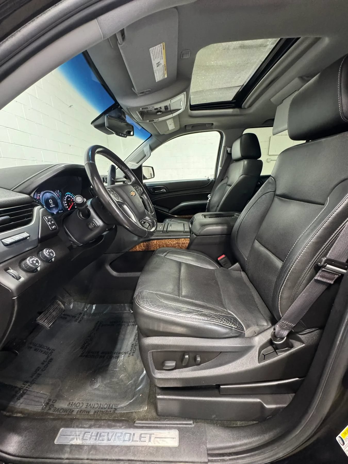 Used 2016 Chevrolet Suburban LTZ AWD/4WD image 11