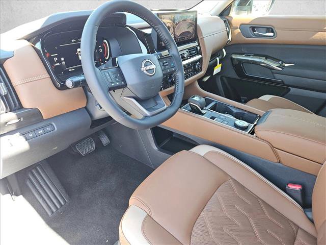 New 2026 Nissan Pathfinder Platinum video 3