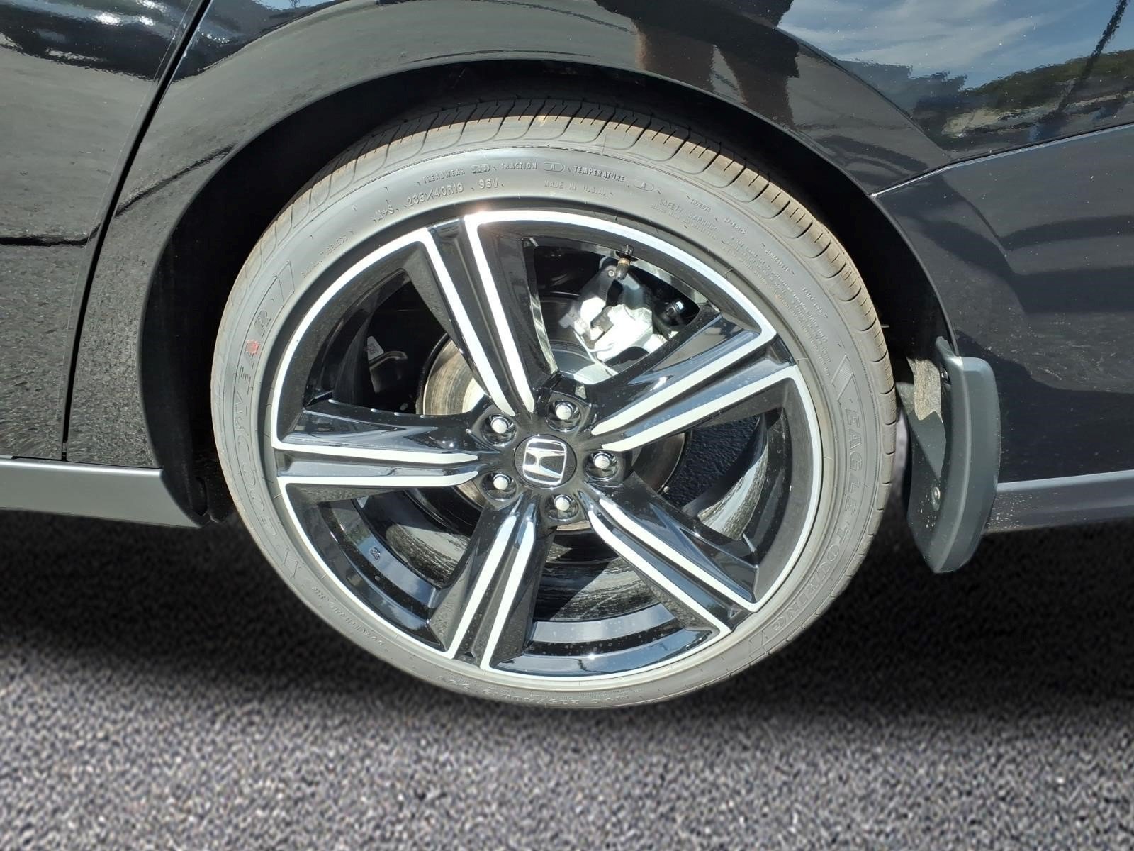New 2026 Honda Accord SE image 9