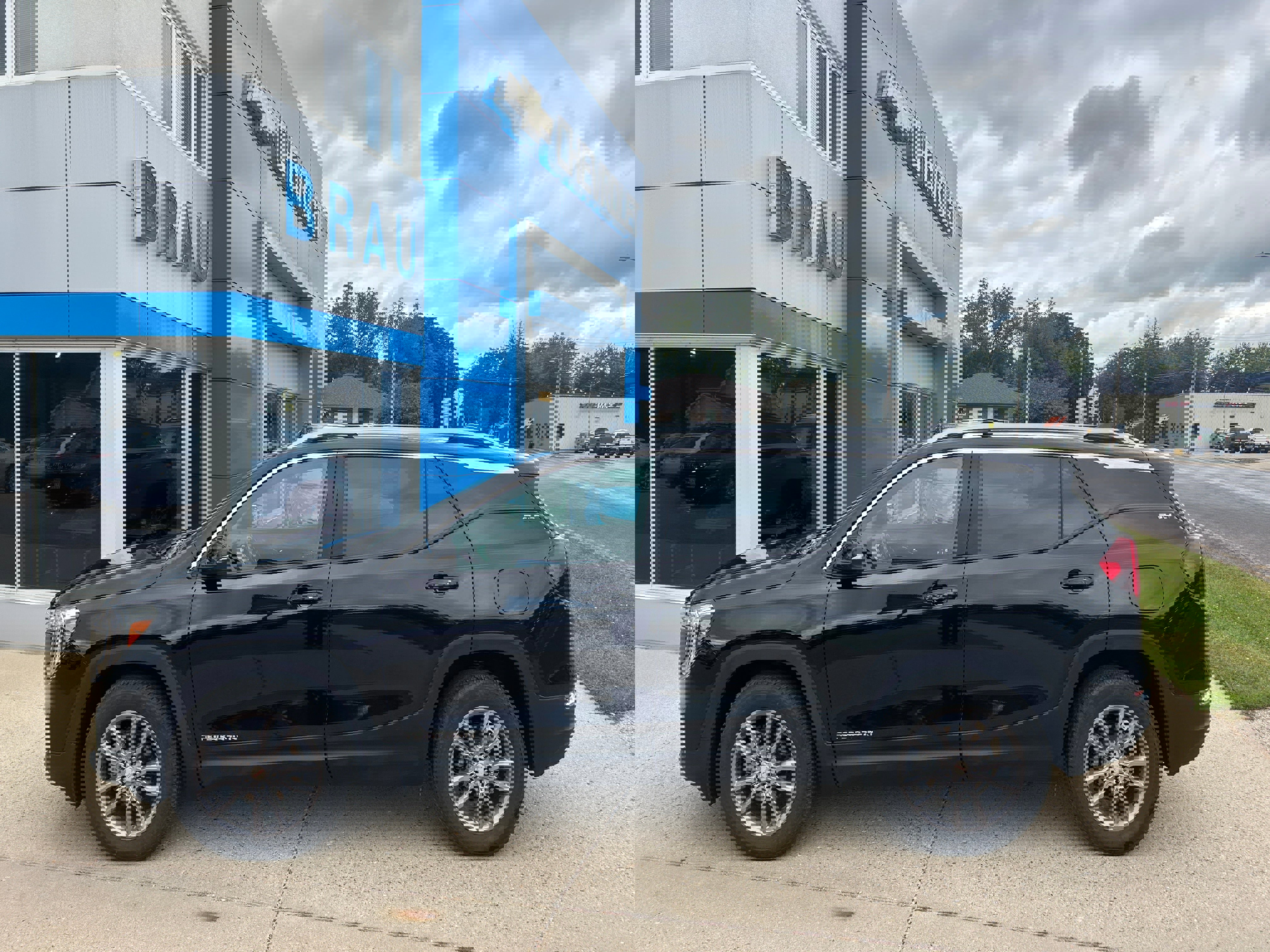 Used 2024 GMC Terrain SLT