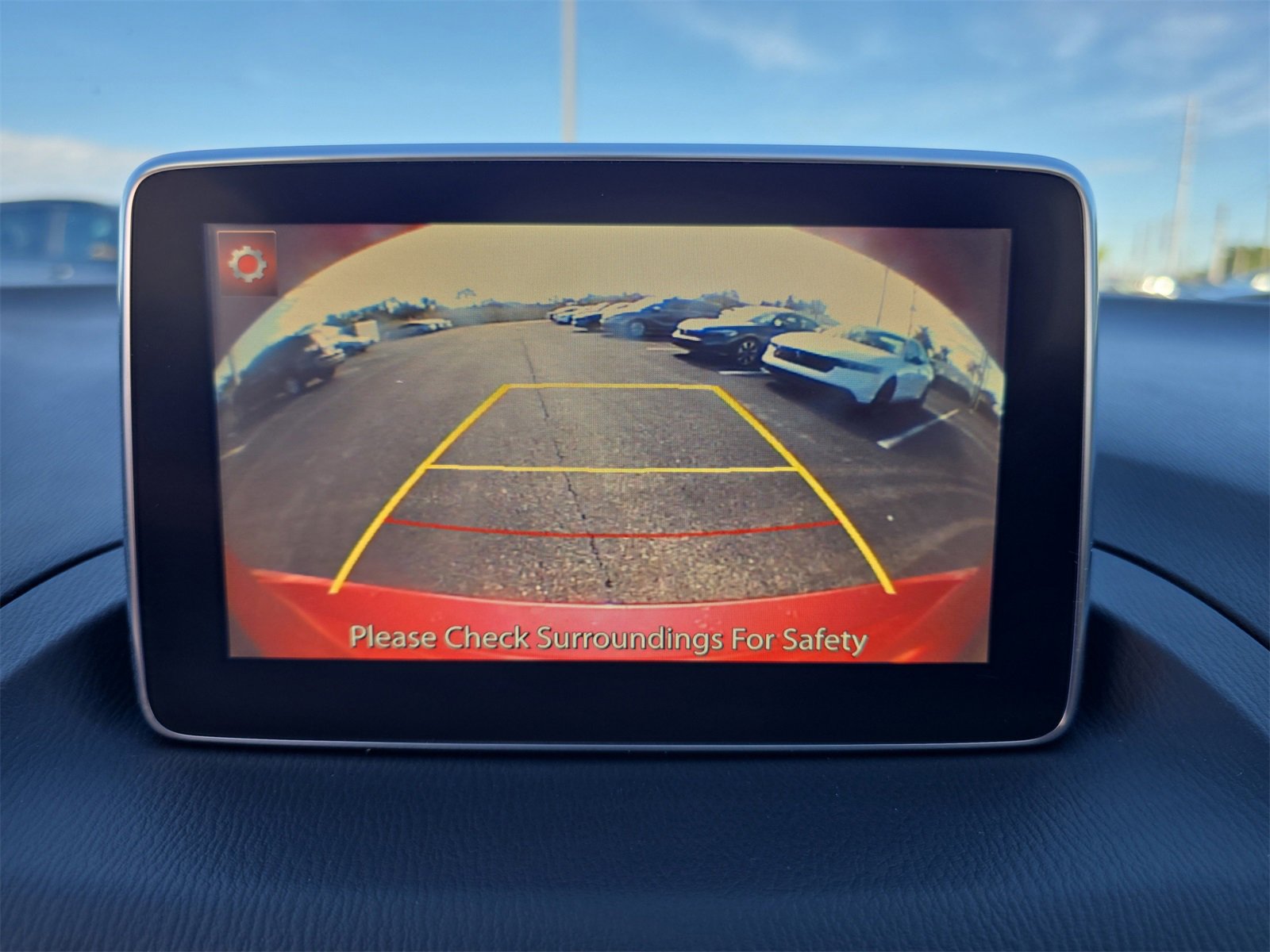 Used 2016 MAZDA MAZDA3 i Touring w/ Popular Equipment Package image 19