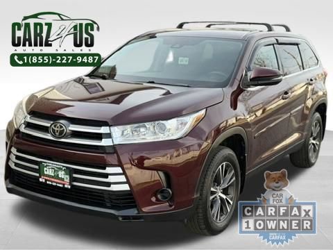 Used 2019 Toyota Highlander LE AWD/4WD image 1