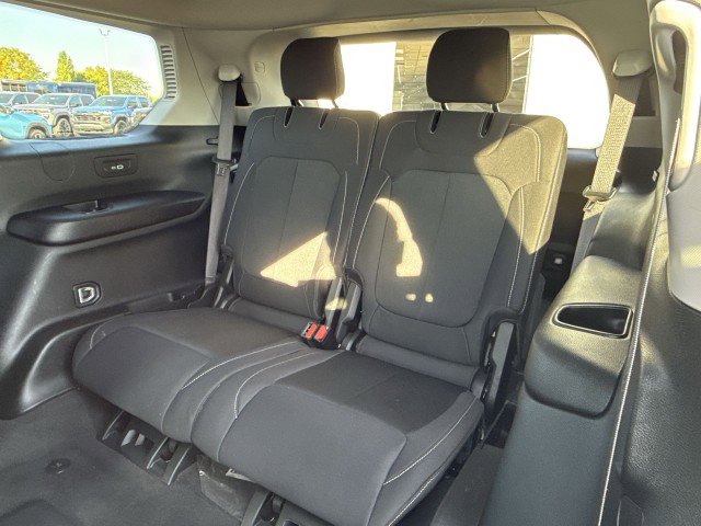 Used 2022 Jeep Grand Cherokee L Laredo w/ Luxury Tech Group I image 24