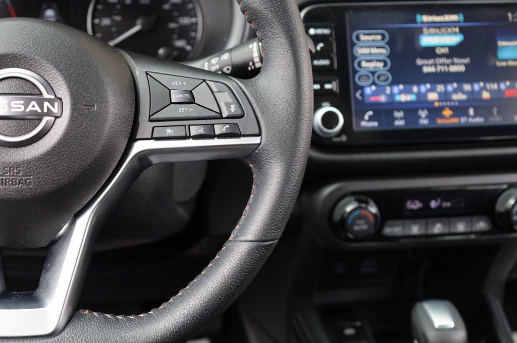 Used 2023 Nissan Kicks SR image 31