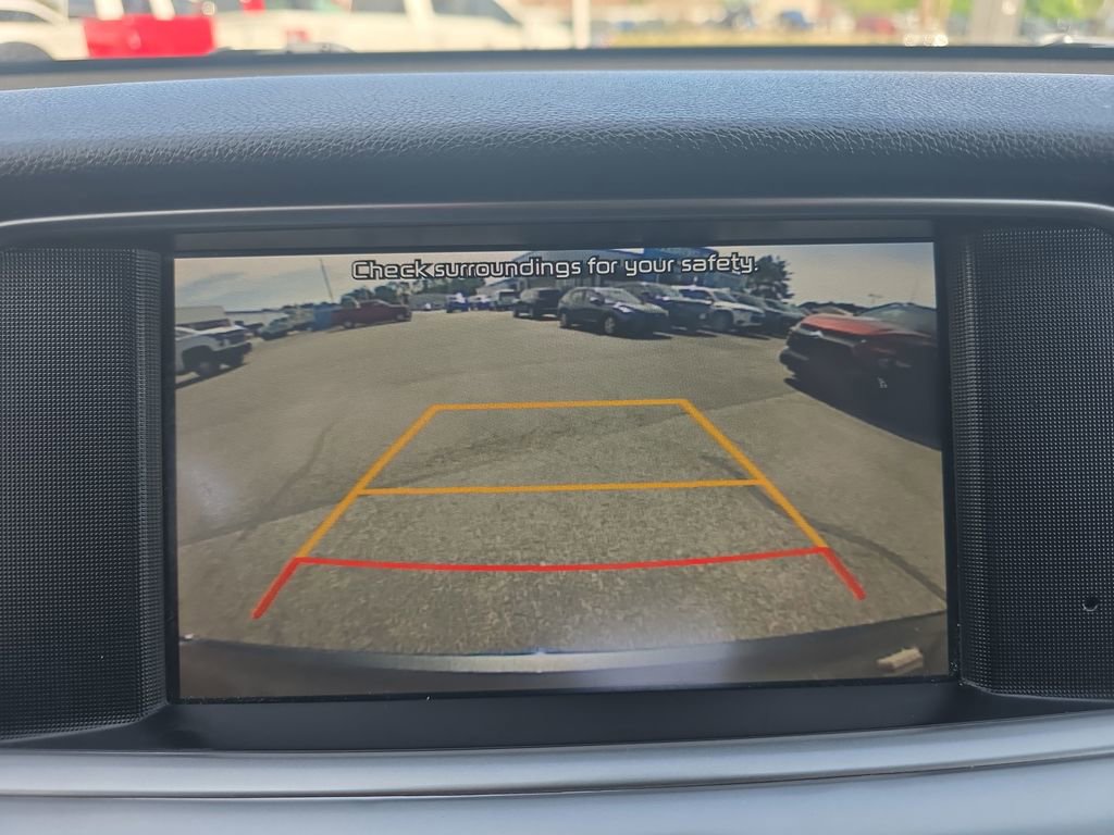 Used 2020 Kia Optima SE FWD image 32