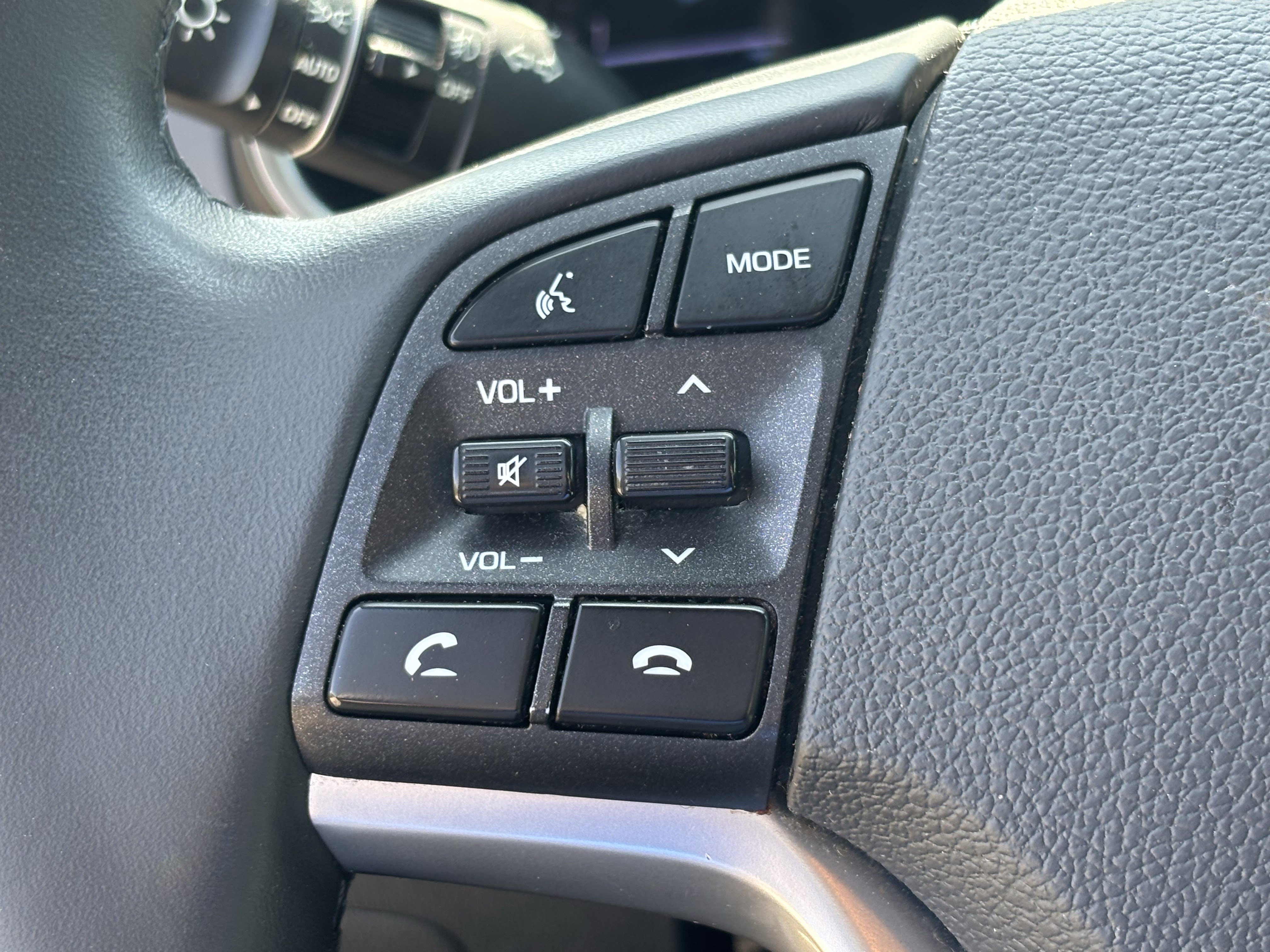 Used 2019 Hyundai Tucson Limited w/ Cargo Package image 19