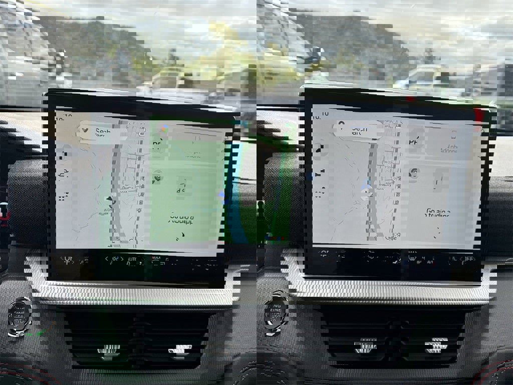 Used 2025 Ford Explorer ST-Line w/ Premium Package image 22