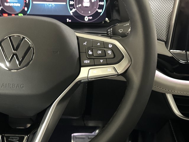 New 2026 Volkswagen Atlas Cross Sport SEL Premium R-Line image 31