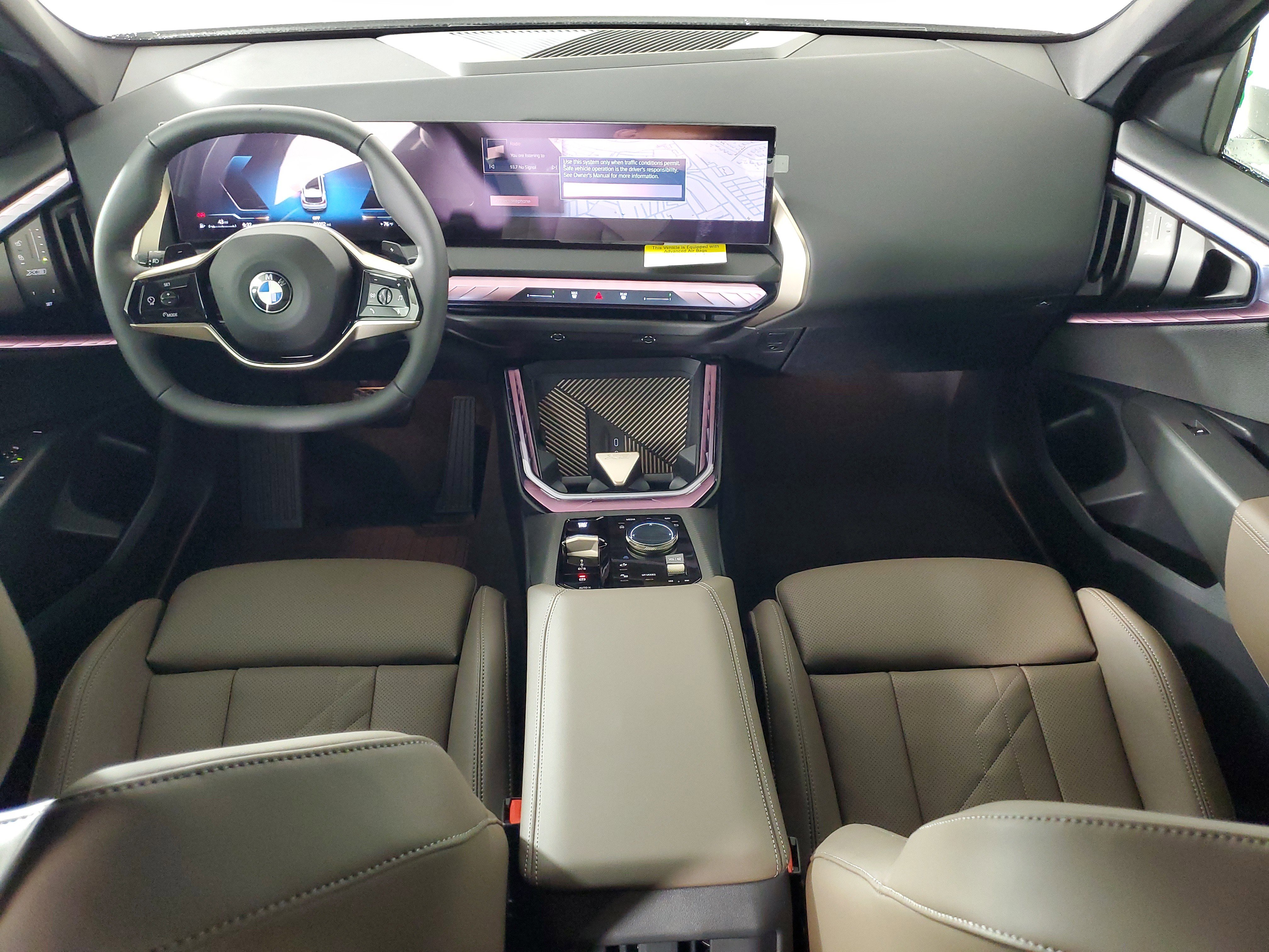 Certified 2025 BMW X3 xDrive30i image 11