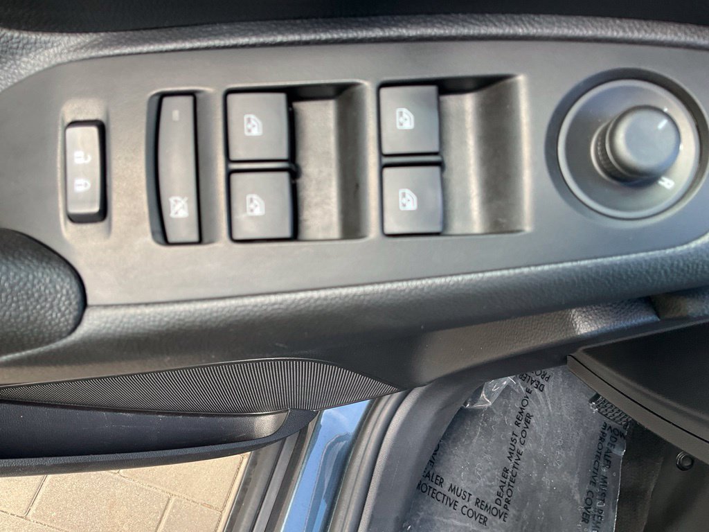 Used 2021 Chevrolet Trax LT FWD image 28
