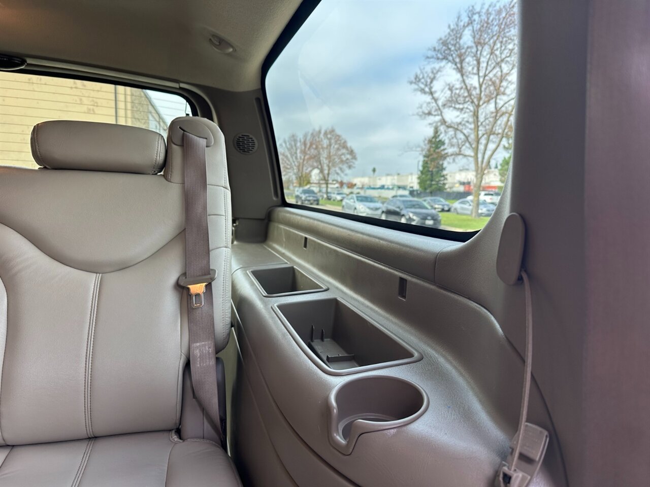Used 2002 GMC Yukon XL 2500 SLT image 37
