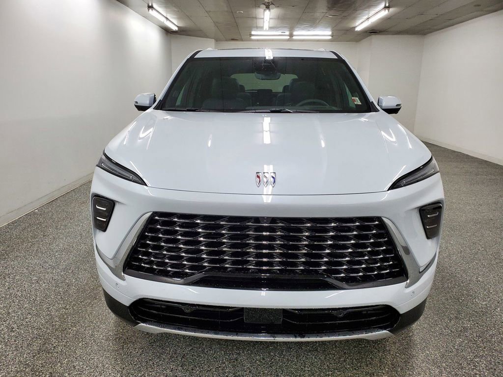 New 2026 Buick Enclave Avenir w/ Super Cruise Package image 2