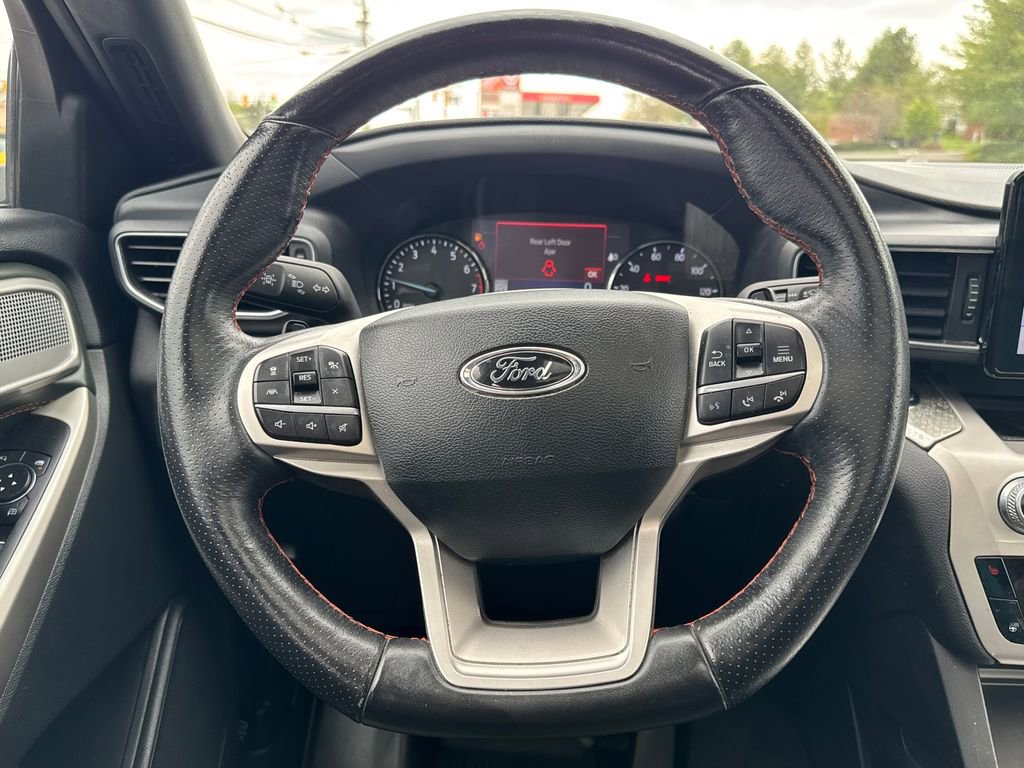 Used 2022 Ford Explorer Timberline w/ Timberline Technology Package image 15