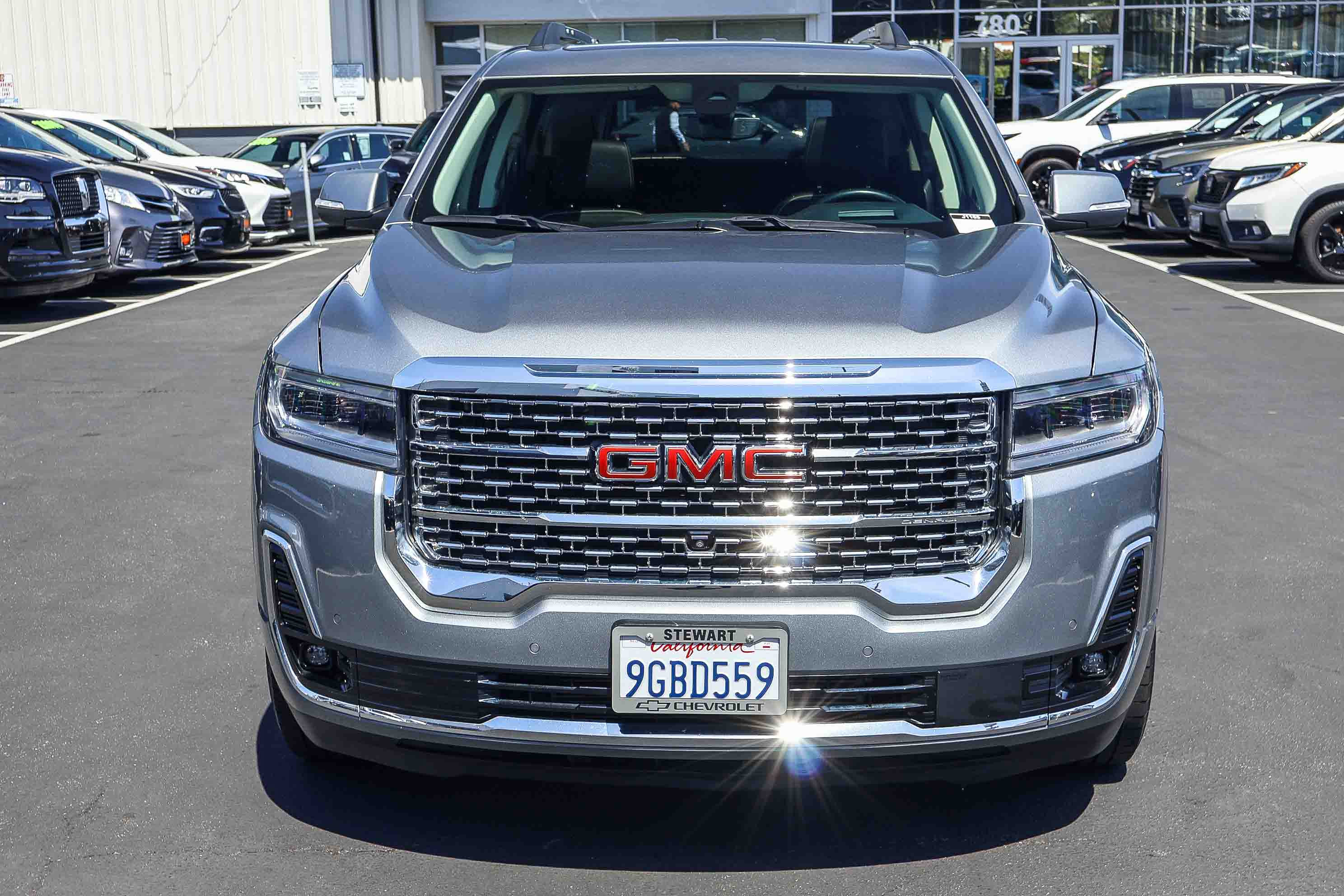Used 2023 GMC Acadia Denali w/ Denali Ultimate Package image 19