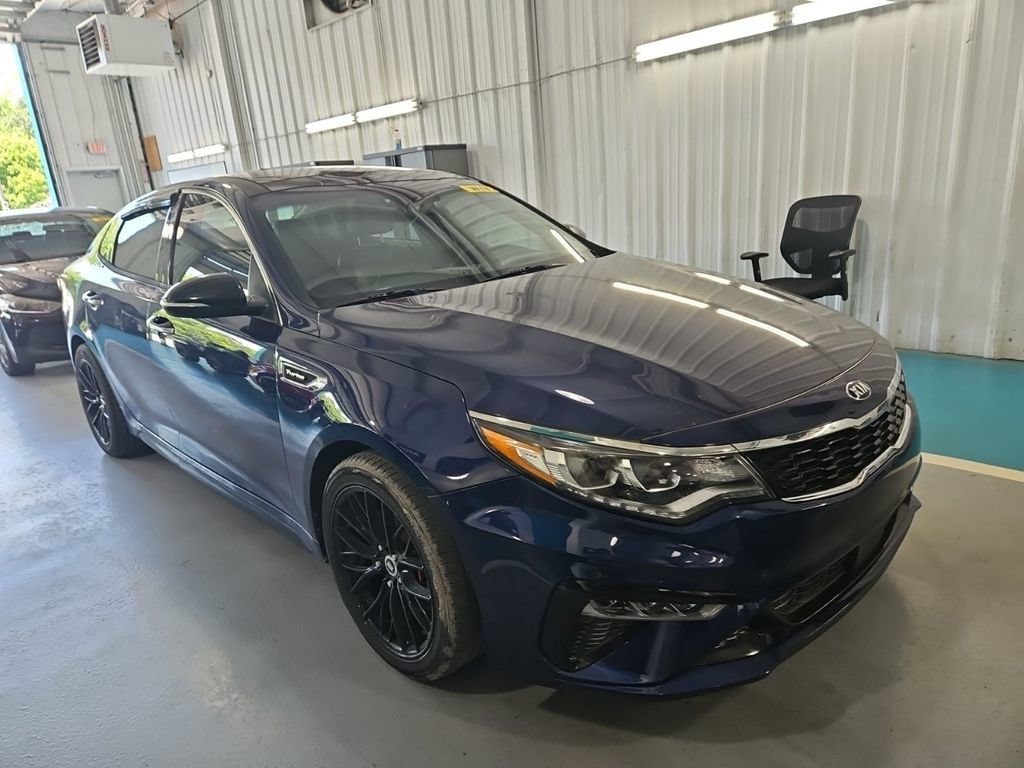 Used 2020 Kia Optima SX FWD image 3