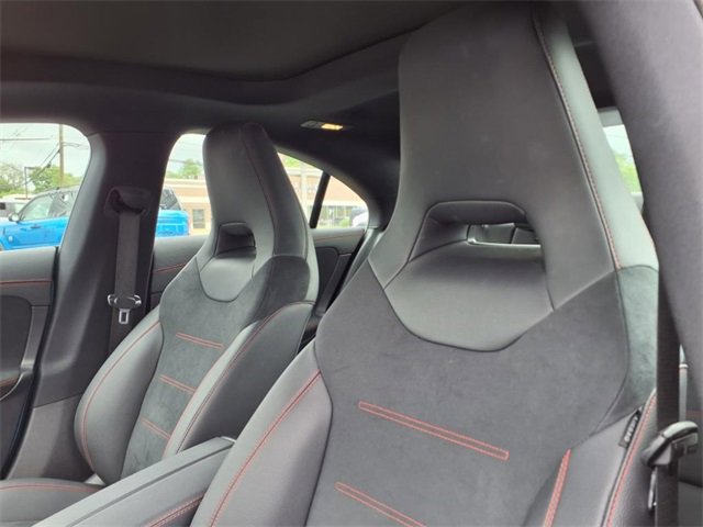 Used 2024 Mercedes-Benz CLA 250 4MATIC image 16