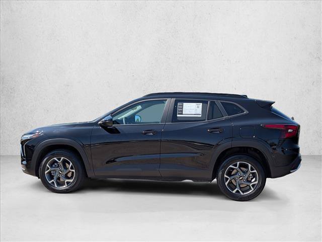 Used 2025 Chevrolet Trax LT FWD image 9