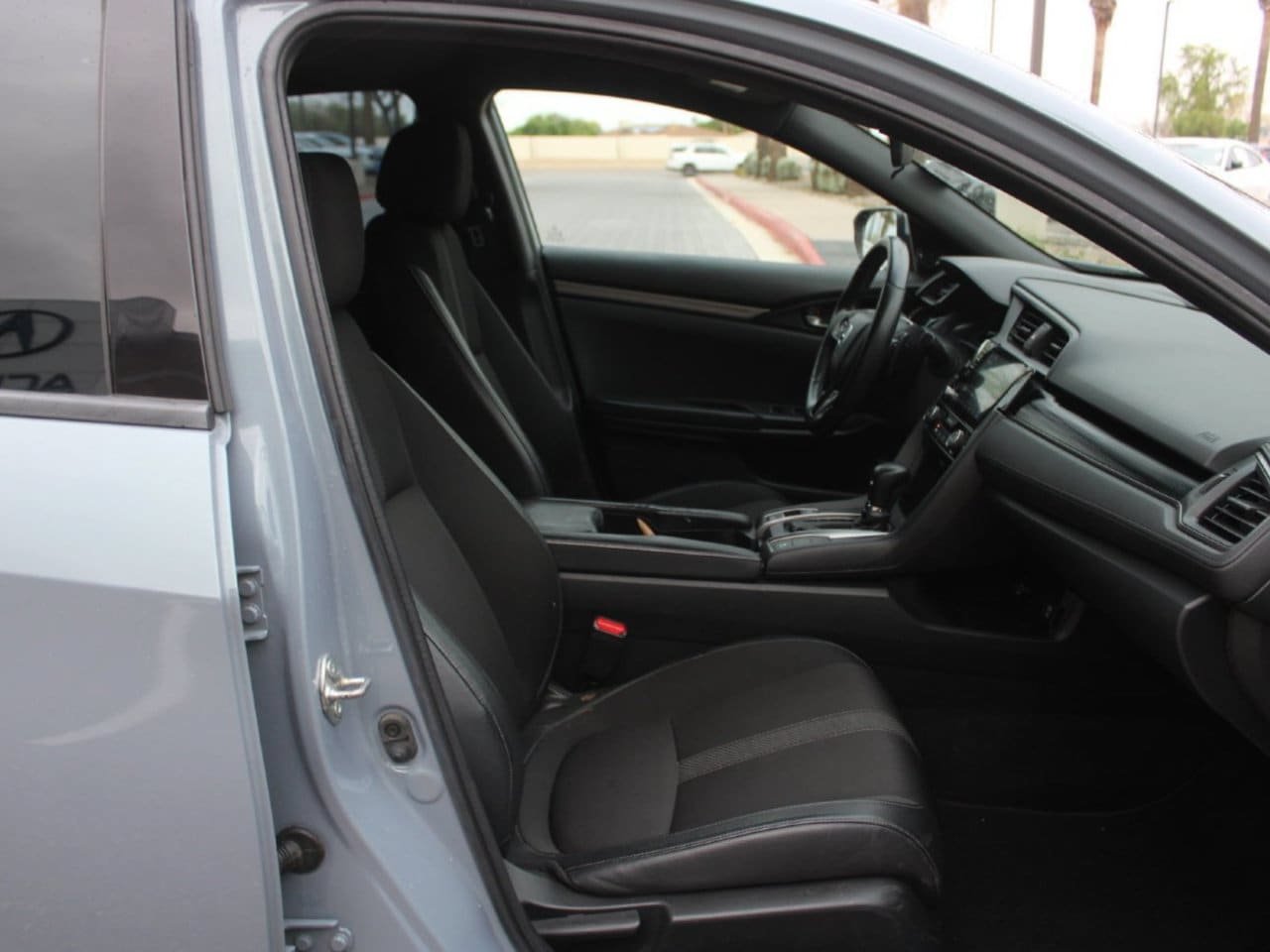Used 2020 Honda Civic Sport image 13