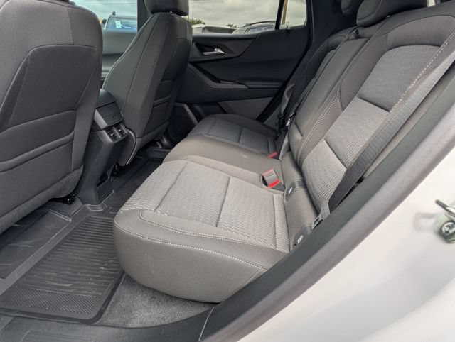 New 2026 Chevrolet Equinox LT w/ Safety and Technology Package FWD image 7