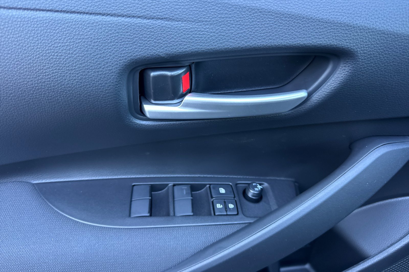 New 2026 Toyota Corolla SE image 13