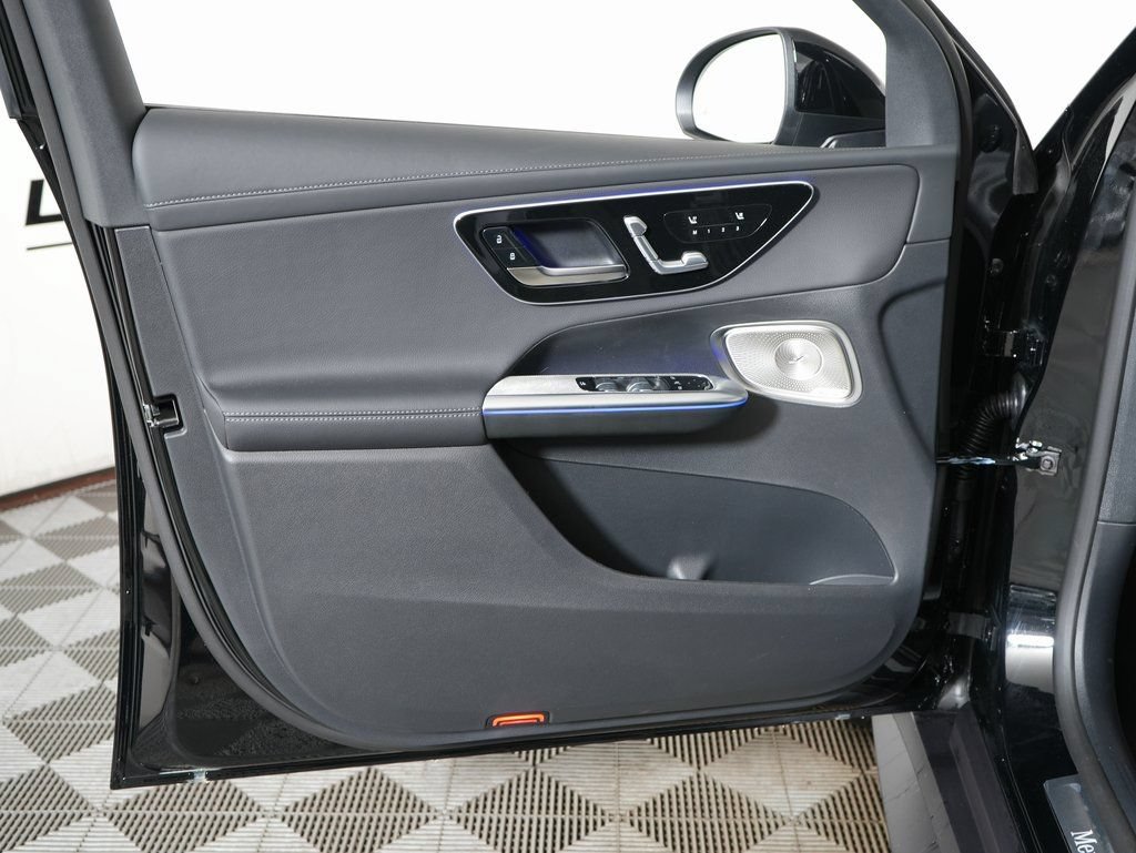Certified 2026 Mercedes-Benz GLC 300 4MATIC image 25