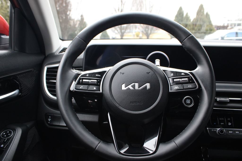 Used 2024 Kia Seltos X-Line image 21