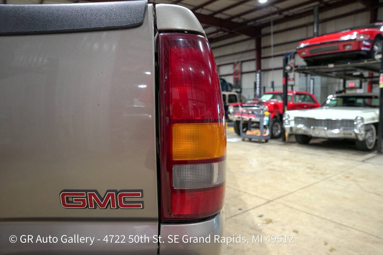 Used 2001 GMC Sierra 1500 4x4 Extended Cab w/ SLT Marketing Option Pkg image 37