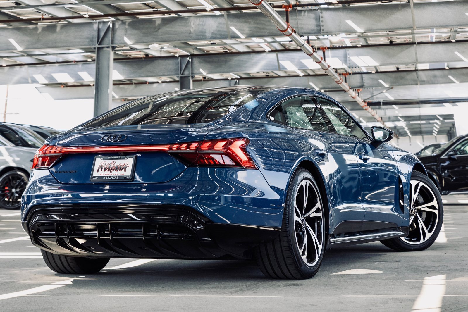 Used 2024 Audi e-tron GT Premium Plus image 2