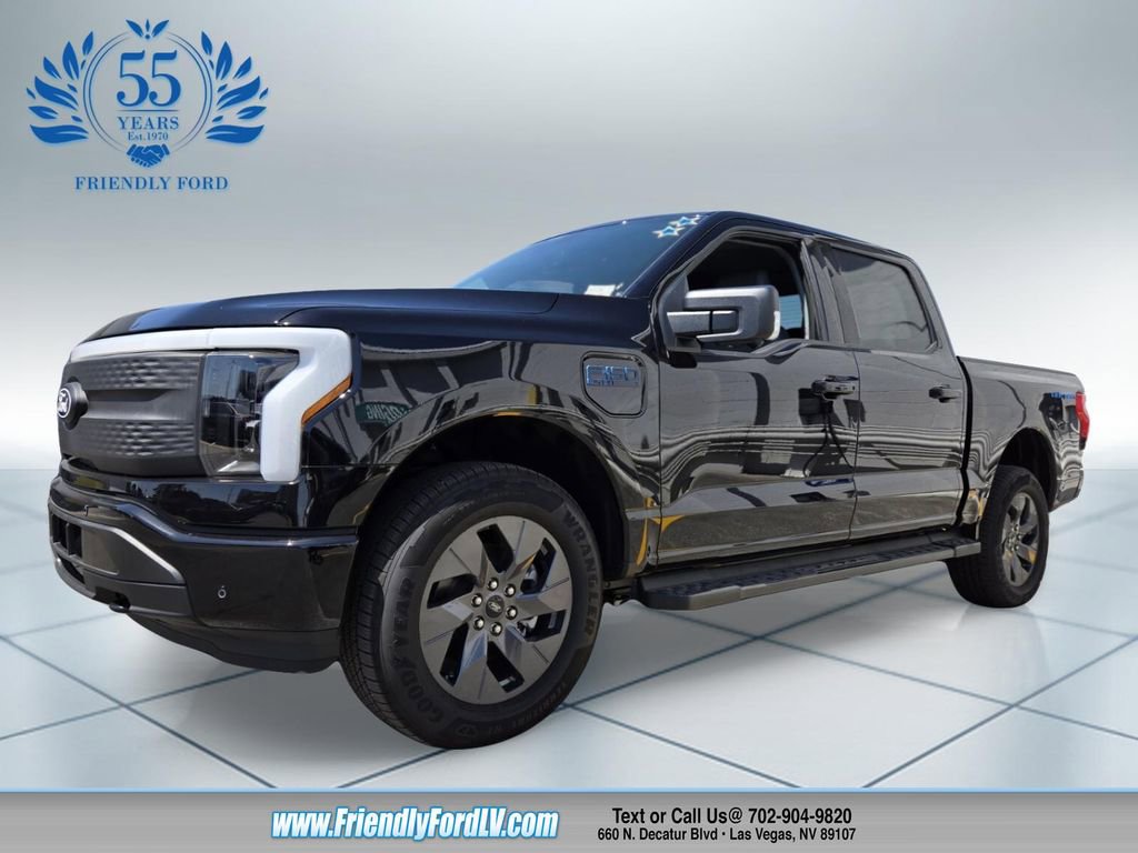 New 2025 Ford F150 Lightning Flash AWD/4WD image 1