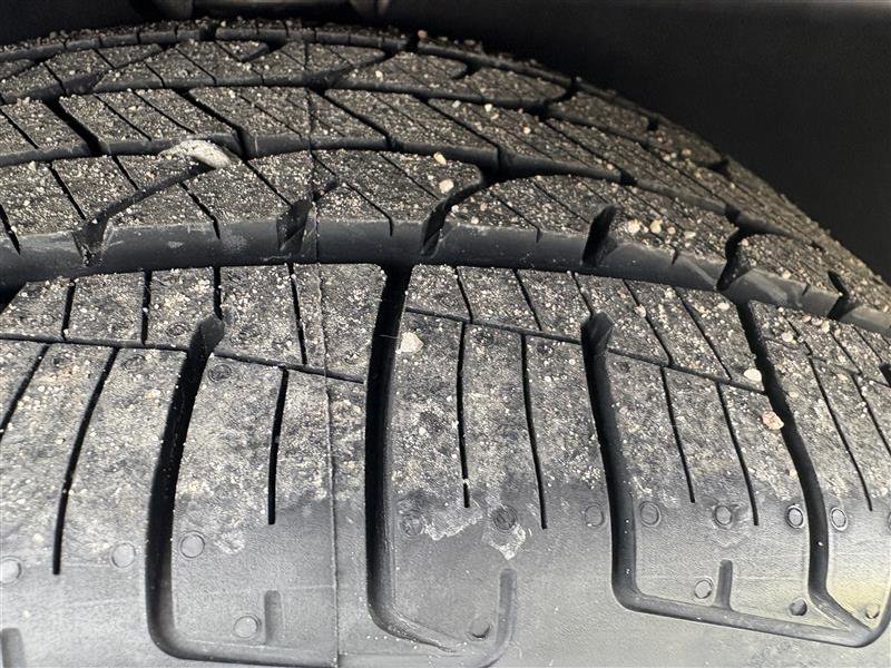 Used 2023 Chevrolet Malibu LT image 6