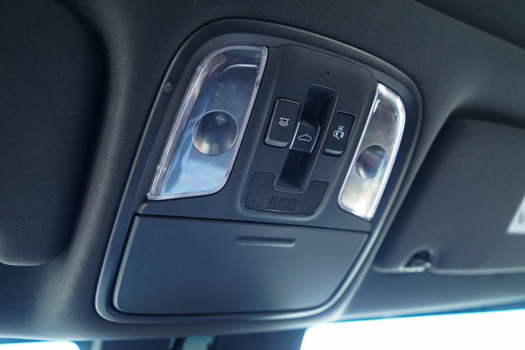 Used 2020 Kia Stinger GT2 RWD image 13