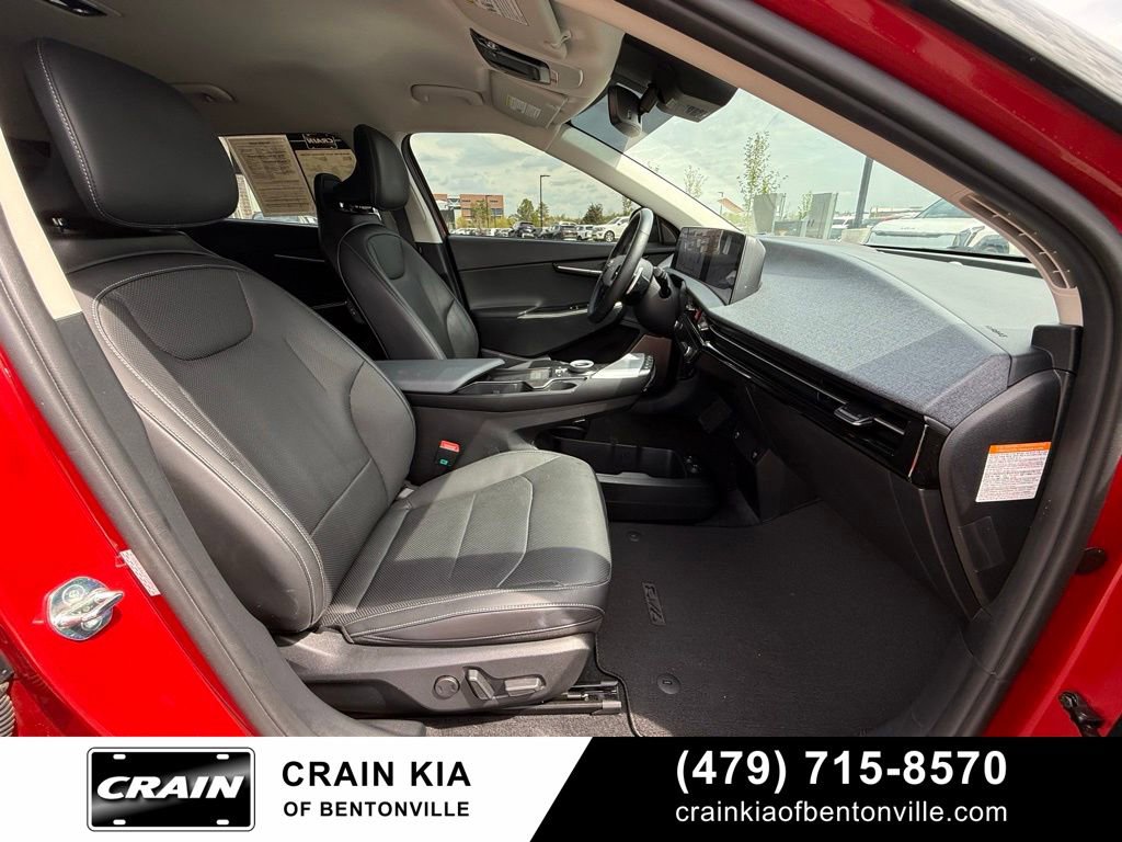 Certified 2024 Kia EV6 Wind AWD/4WD image 32