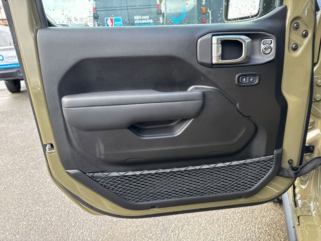 New 2026 Jeep Gladiator Sport image 15