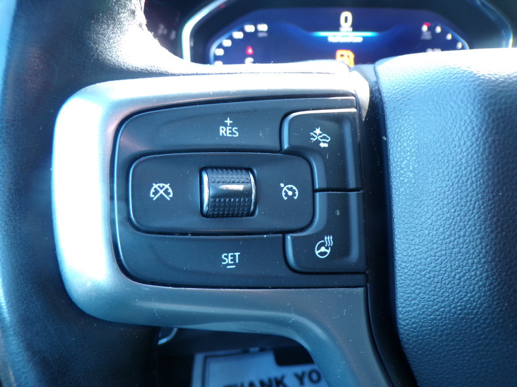 Used 2023 Chevrolet Silverado 1500 LT AWD/4WD image 30