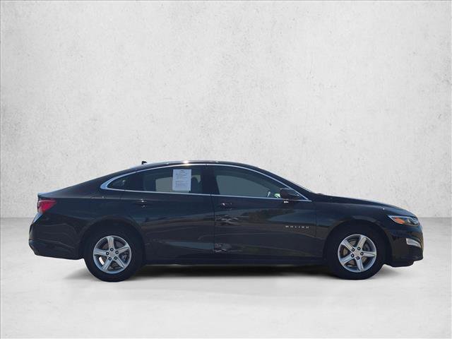 Used 2023 Chevrolet Malibu LS w/ Driver Confidence Package FWD image 4