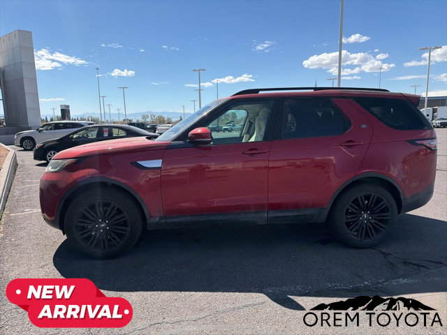 Used 2017 Land Rover Discovery HSE image 13