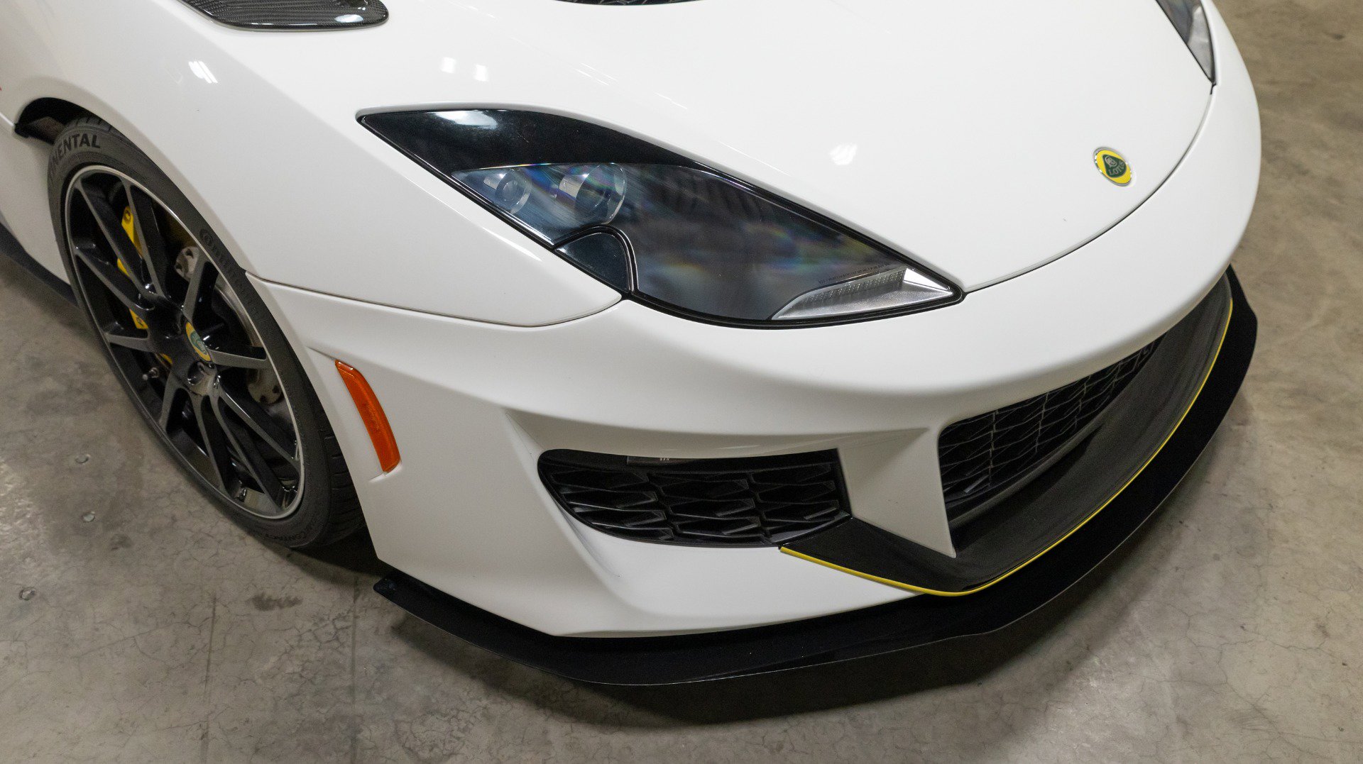 Used 2021 Lotus Evora RWD image 26