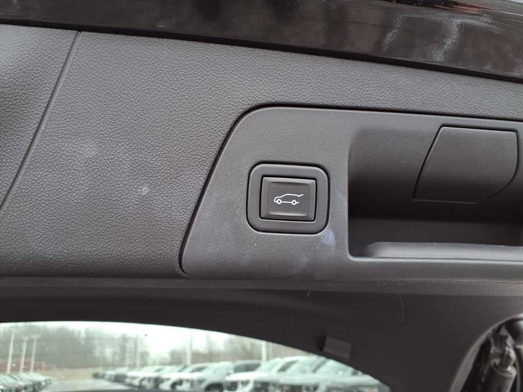 Certified 2024 Buick Envision Avenir image 32