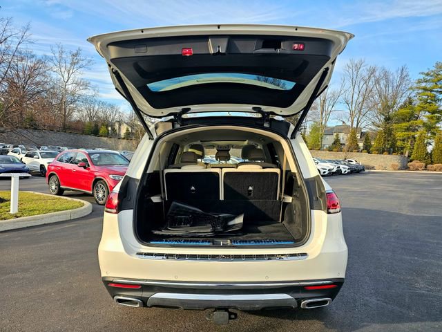 Used 2022 Mercedes-Benz GLS 450 4MATIC image 10