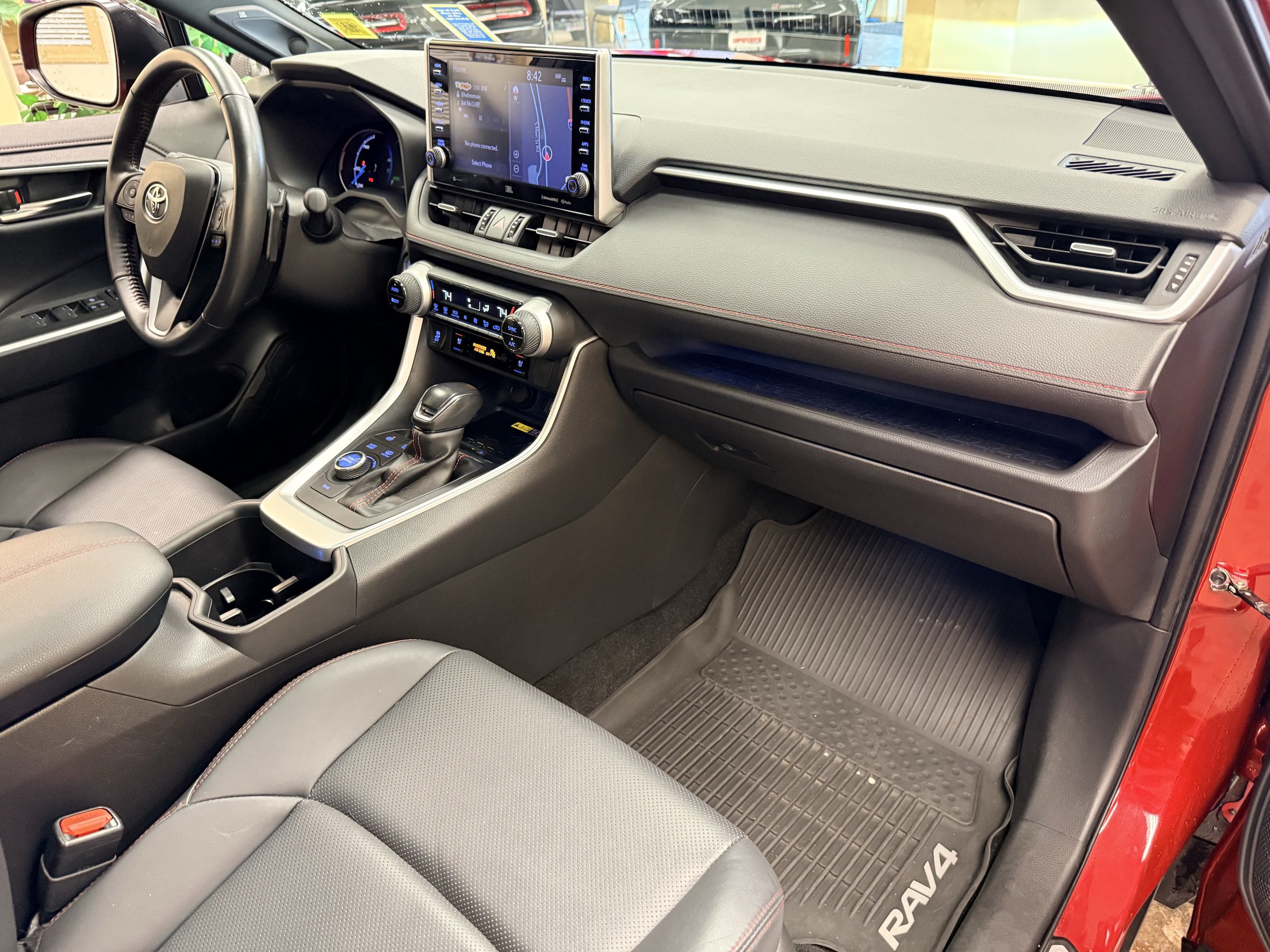 Used 2022 Toyota RAV4 XSE w/ Premium Package AWD/4WD image 24