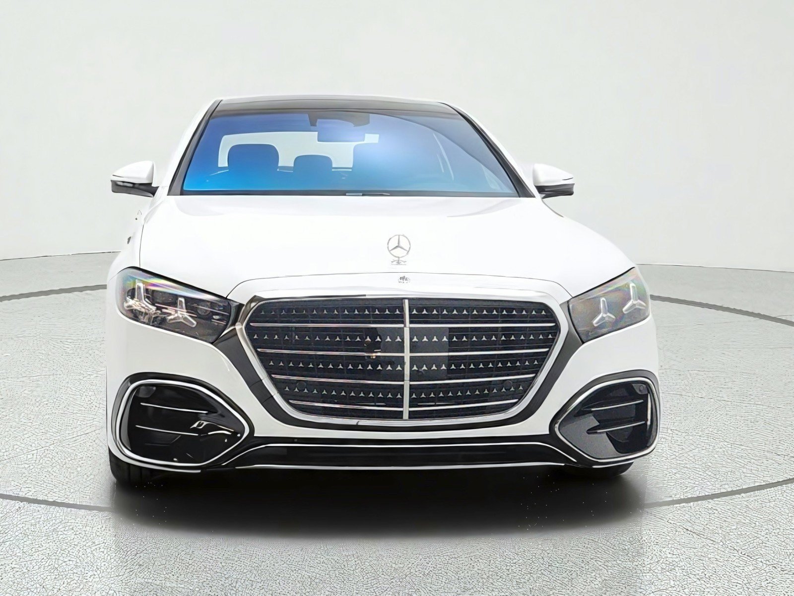 New 2027 Mercedes-Benz S 580 4MATIC Sedan image 2