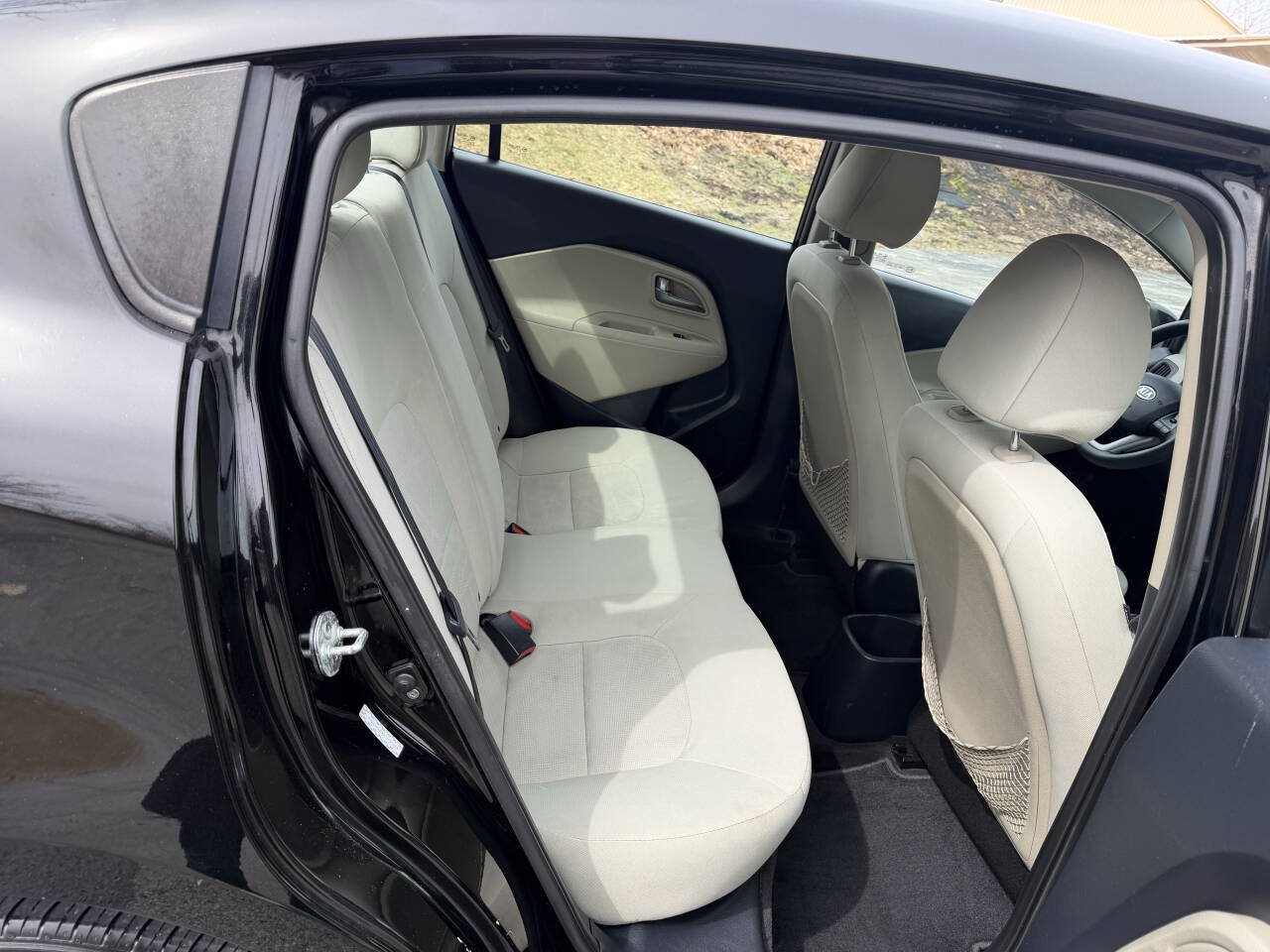 Used 2012 Kia Rio LX w/ PWR Pkg FWD image 11