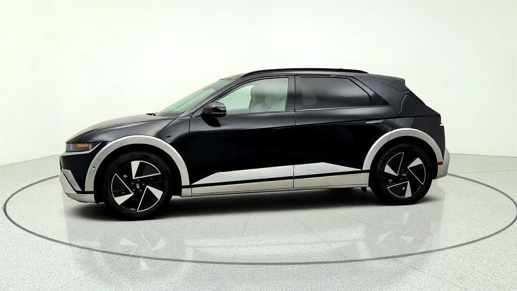 Used 2025 Hyundai Ioniq 5 Limited RWD image 8