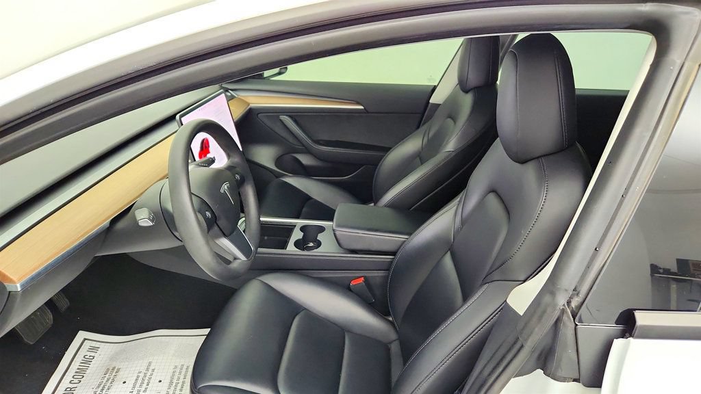 Used 2021 Tesla Model 3 Standard Range Plus RWD image 25