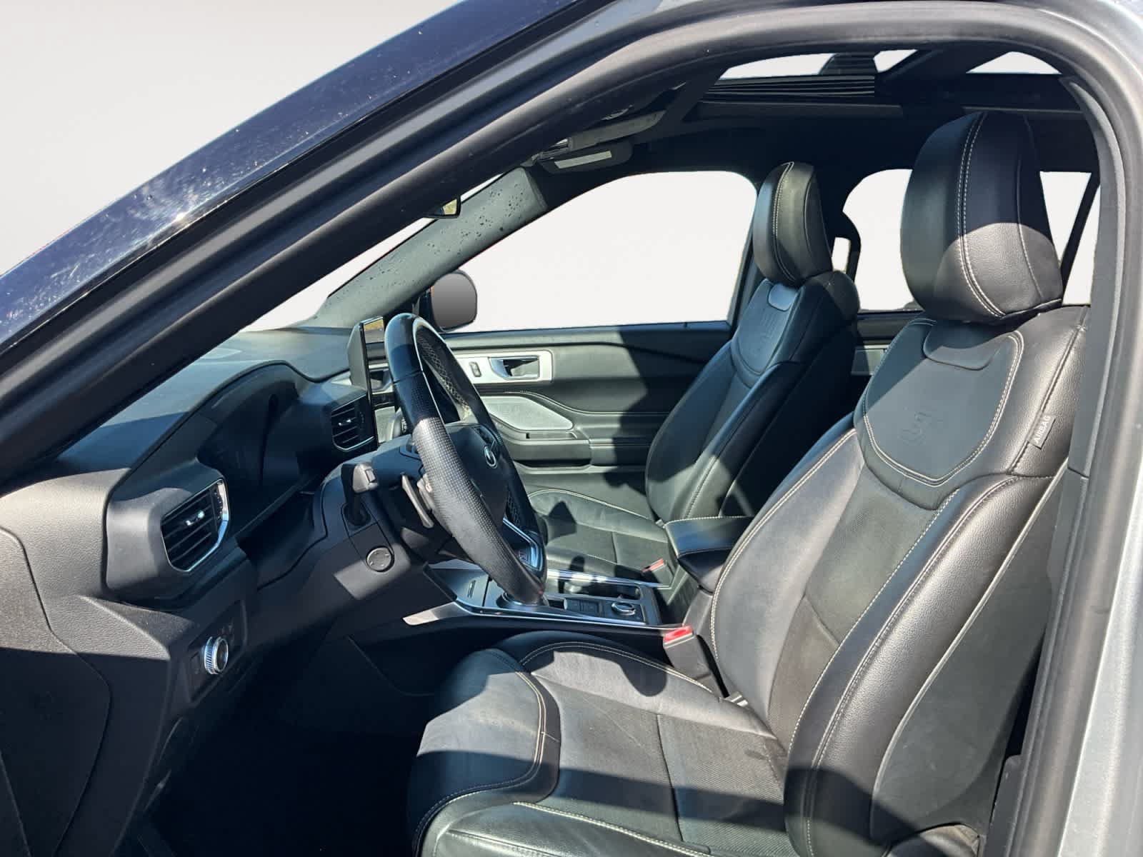 Used 2020 Ford Explorer ST w/ ST Street Pack AWD/4WD image 9