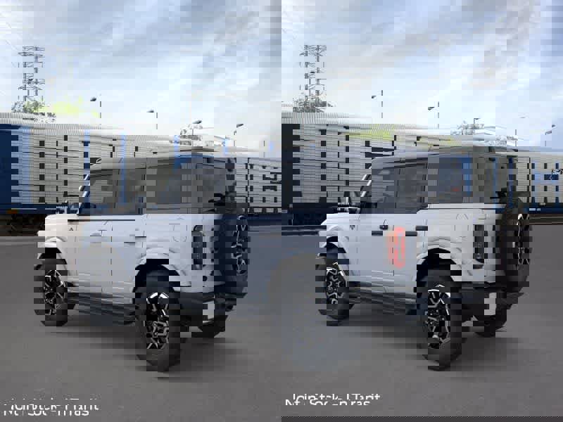 New 2026 Ford Bronco Outer Banks image 4