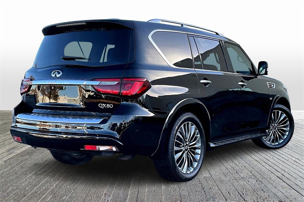Certified 2019 INFINITI QX80 Luxe w/ 22" Wheel Package image 9