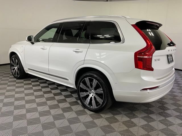 Used 2024 Volvo XC90 T8 Ultimate w/ Protection Package Premier AWD/4WD image 4