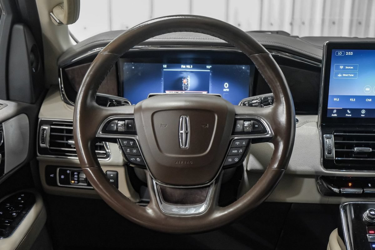 Used 2022 Lincoln Navigator L Reserve AWD/4WD image 15